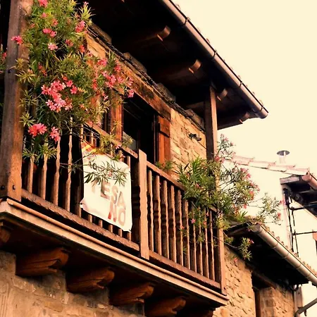 Casa Rural Pedro - Artieda, Pirineo Nyaraló Artieda