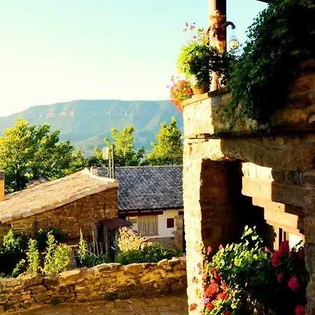 Casa Rural Pedro - Artieda, Pirineo Nyaraló Artieda