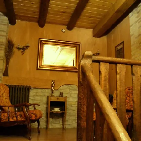 Casa Rural Pedro - Artieda, Pirineo *