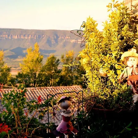 Casa Rural Pedro - Artieda, Pirineo Nyaraló