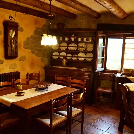 Casa Rural Pedro - Artieda, Pirineo Nyaraló Artieda