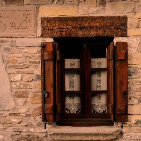 Casa Rural Pedro - Artieda, Pirineo